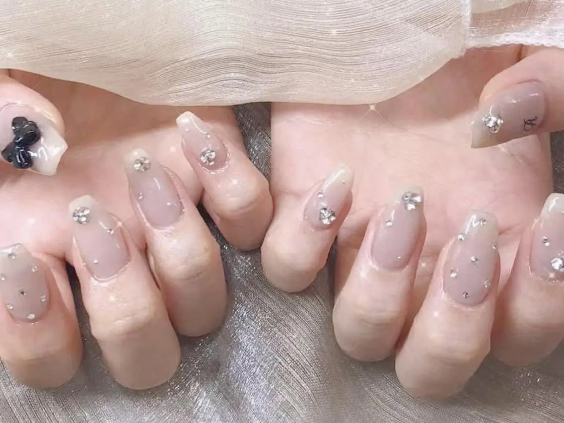 ネイル ハンドネイル 🎀櫻井 ナナ🎀のネイルデザイン