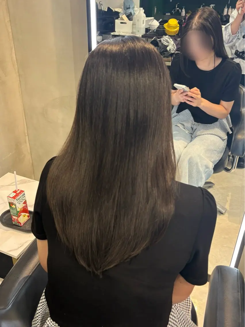 セミロング カラー ベージュカラー オリーブベージュ ヘアカラー 表参道/似合わせ⟡⋆ 木村 心優♡のヘアスタイル