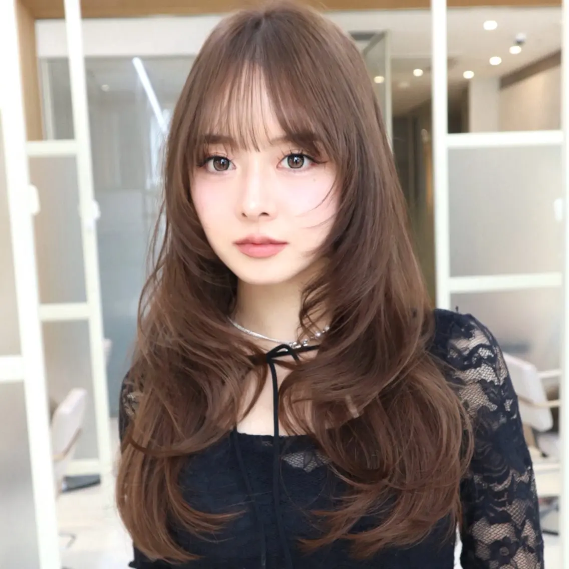セミロング カット トリートメント 似合わせレイヤー/ 透明感カラーのヘアスタイル