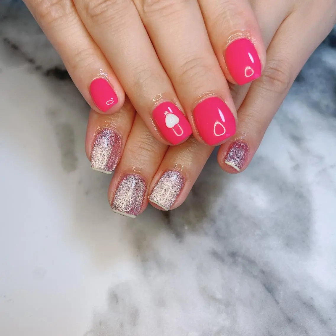 ネイル マグネットネイル ハンドネイル Kayo 💅のネイルデザイン