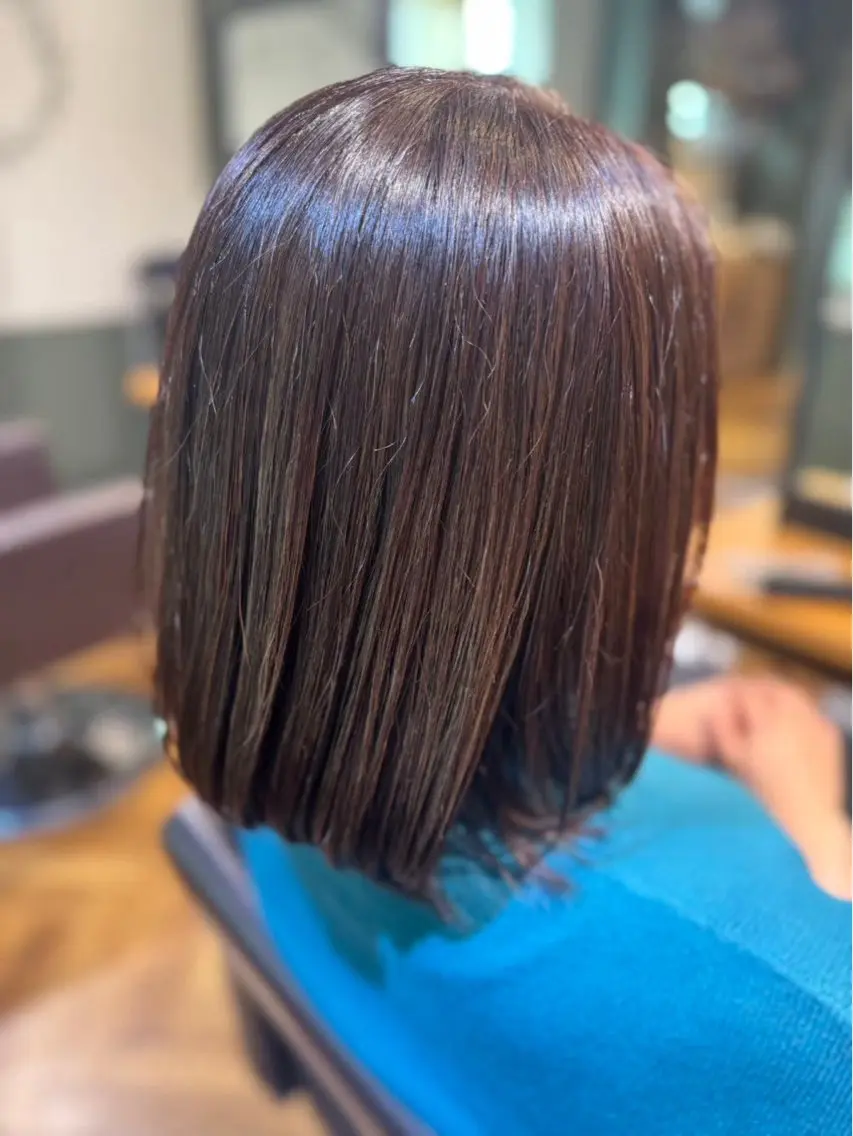 ミディアム カラー ✨️髪質改善 アイノアのヘアスタイル