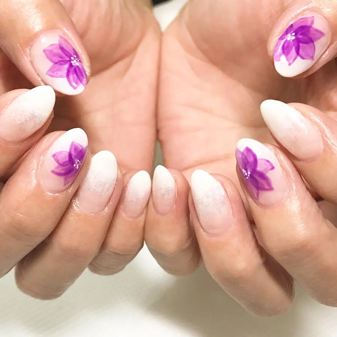 ネイル フラワーネイル フットネイル グラデーション パープル シンプルネイル nail fufla ♡yamane♡のネイルデザイン