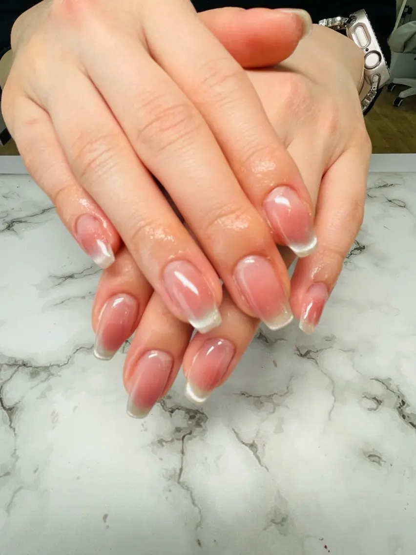 ネイル フレンチネイル マグネットネイル マグネットフレンチ Star Beautyのネイルデザイン