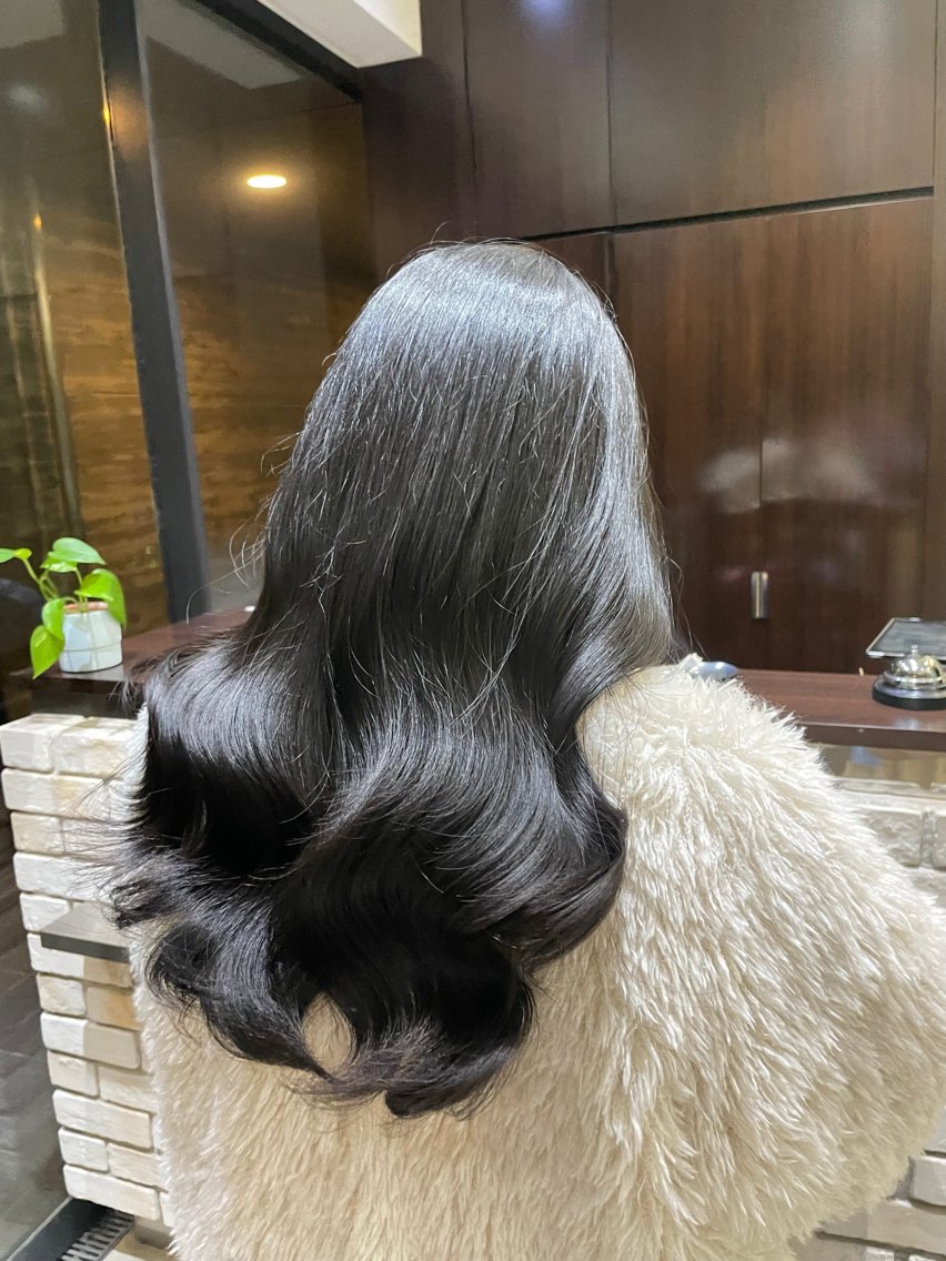 ロング カラー 透明感カラー カット ヘアカラー トリートメント レイヤー/縮毛矯正 🪄chihiroのヘアスタイル