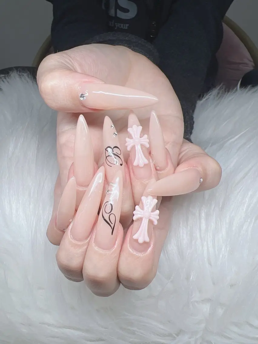 ネイル ハンドネイル Lee Nails チップ長さだし専門店のネイルデザイン