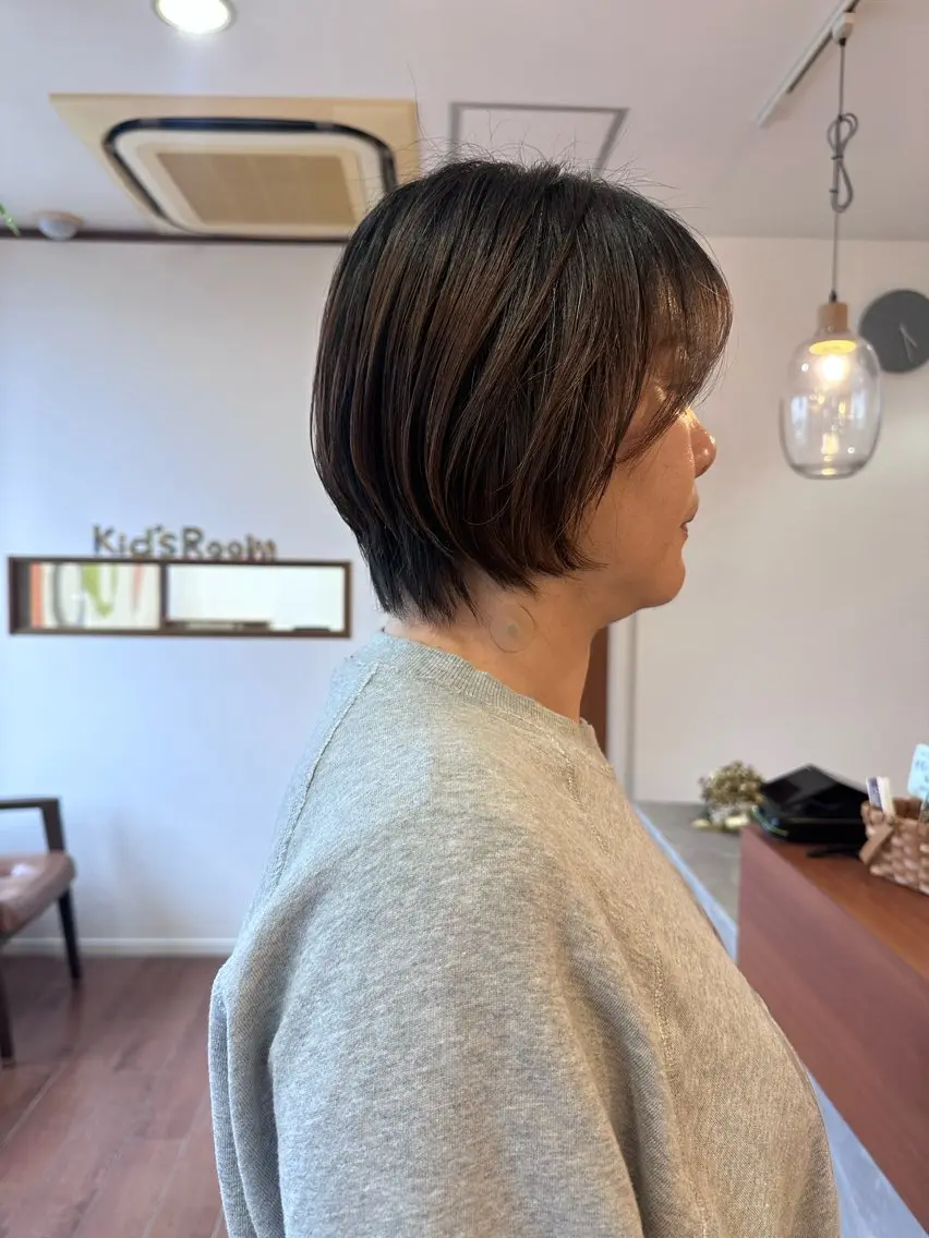 ショート ショートヘア 石井 麻鈴のヘアスタイル