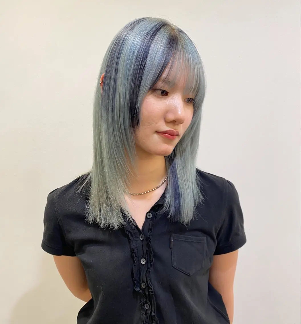 ミディアム カラー ブリーチ デザインカラー ハイトーンカラー マツモト カラー/ショートボブのヘアスタイル