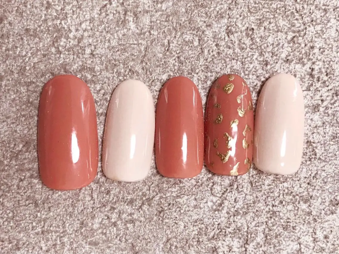 ネイル mogunail &blowのネイルデザイン