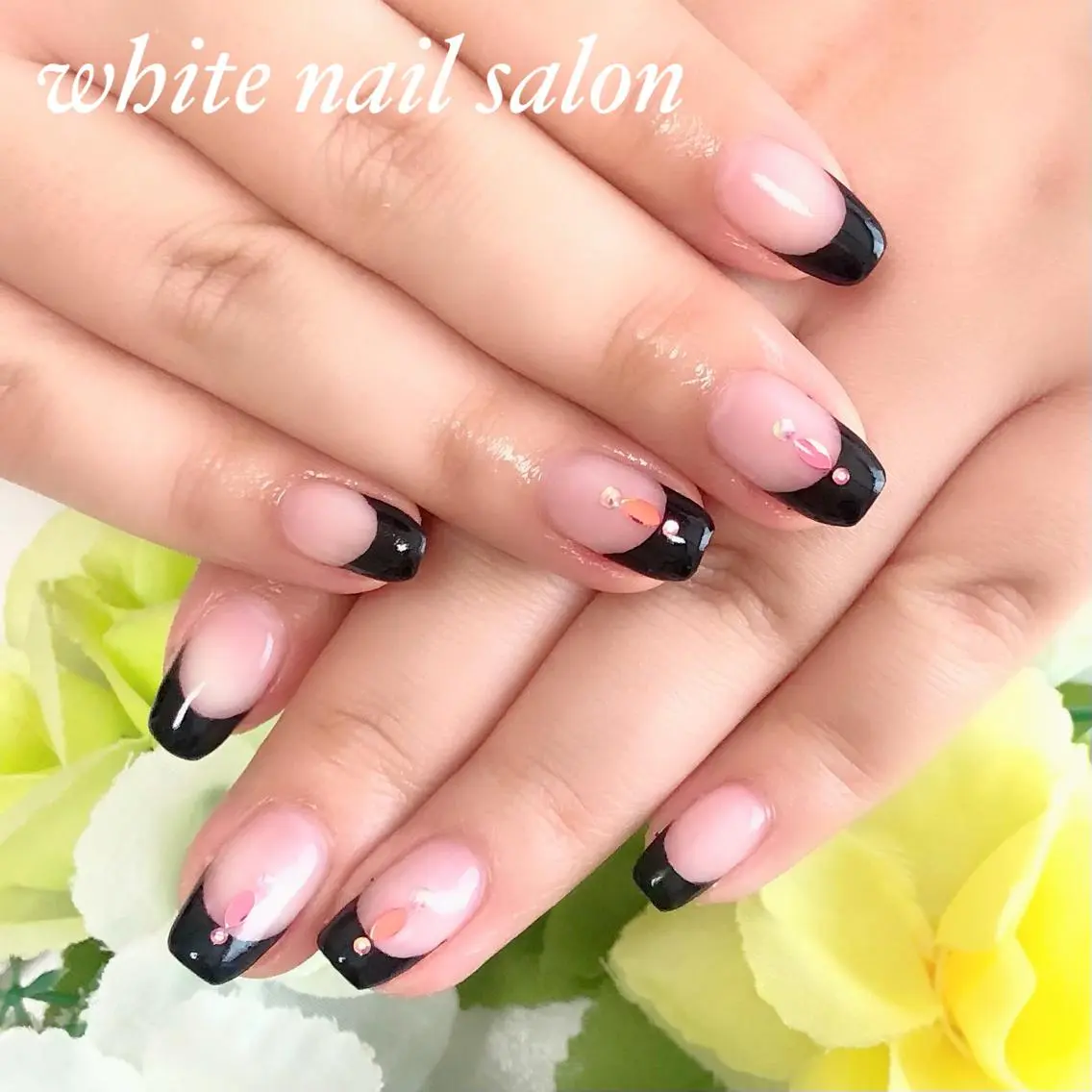 ネイル アートネイル フレンチネイル ジェルネイル ハードジェル 持ち込み ハンドネイル white nail salonのネイルデザイン