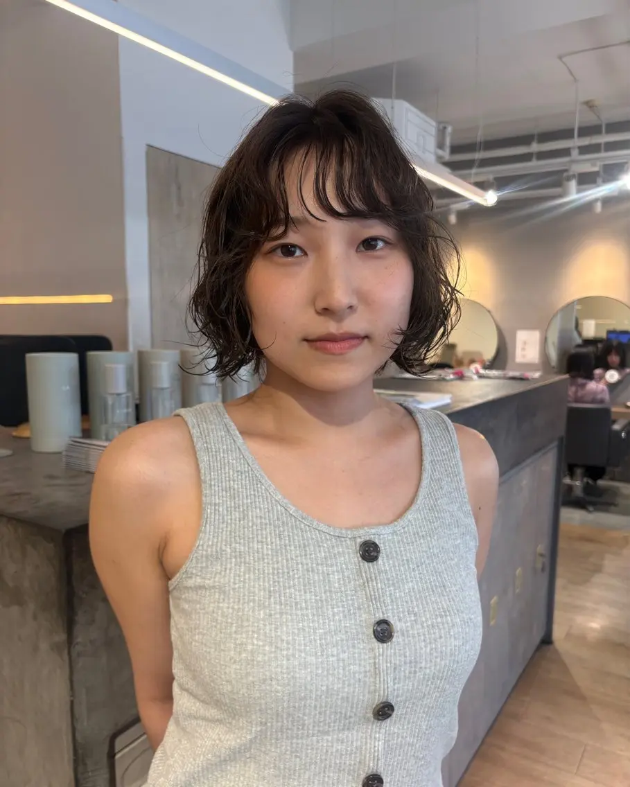 ショート パーマ カット パーマ 大阪|似合わせパーマ ヤマシタミウ🌀のヘアスタイル