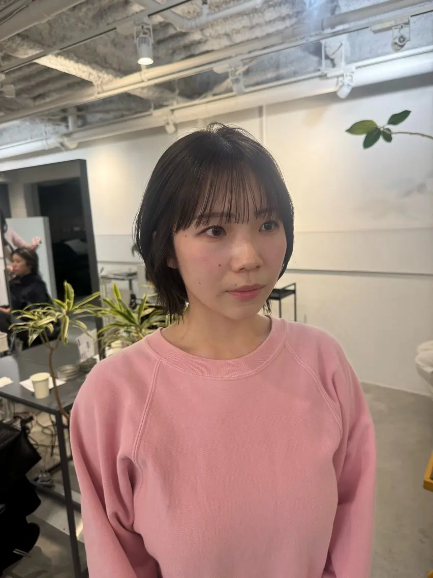 セミロング 新宿/顔周りカット +レイヤー=しずく♩のヘアスタイル
