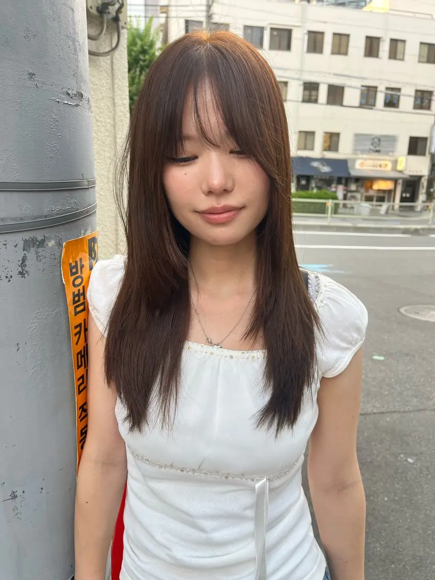 カラー ヘアカラー 川上 愛依のヘアスタイル