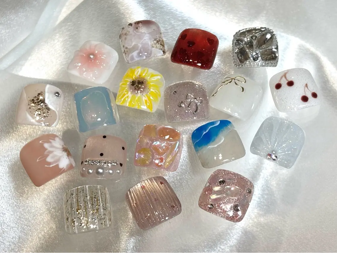 ショート フットネイル Nailsalon Puttiのネイルデザイン