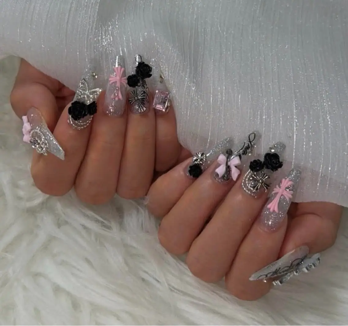 ネイル ハンドネイル Rinaky Amee Nailのネイルデザイン