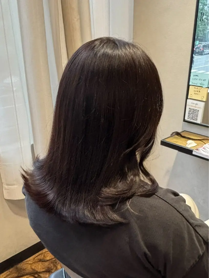 セミロング レイヤーカット カット Anju／ 小顔カットのヘアスタイル