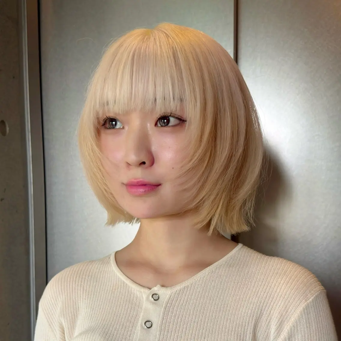 ダブルカラー(ブリーチ1回込)+艶髪ウォータートリートメントの写真