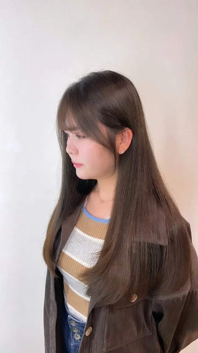 セミロング カット シュリ /岐阜のヘアスタイル