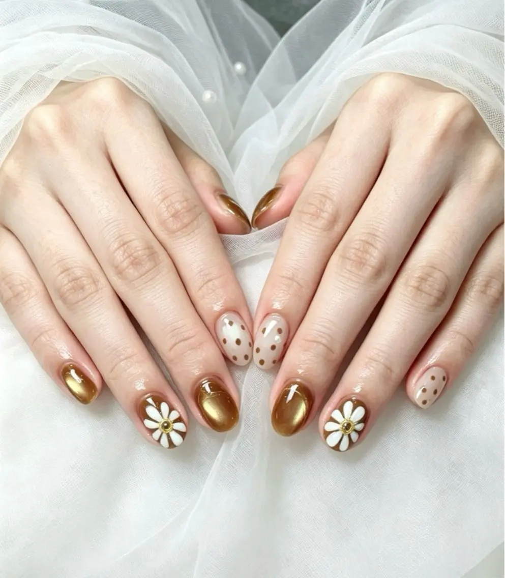 ネイル アオイnail モモのネイルデザイン