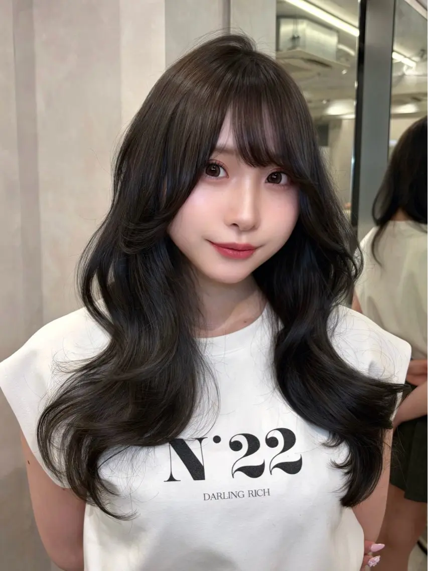 ロング カラー ヘアカラー sera 🎀ベージュのヘアスタイル