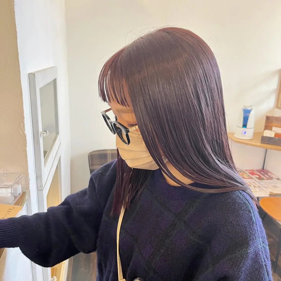 ミディアム カラー ブリーチ ブラウンカラー ブリーチなしカラー ピンクカラー ピンクブラウン 伊藤ゆかり/髪質改善 /透明感カラーのヘアスタイル