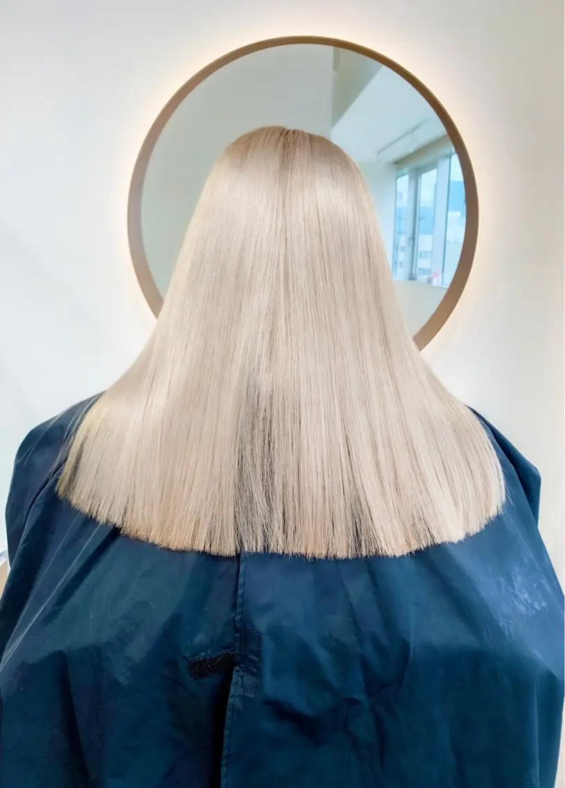 ロング ハイトーン🫧艶髪 MAIKAのヘアスタイル