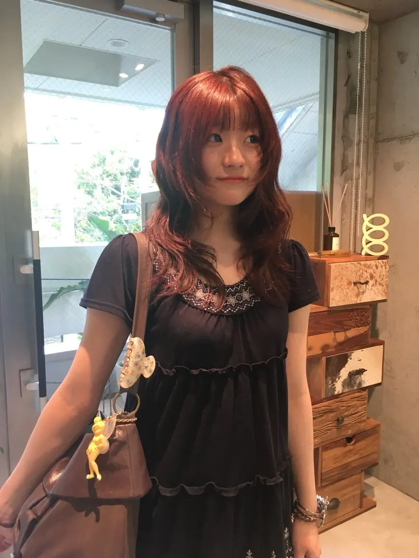 セミロング ヘアカラー MIYU ／モデル募集中のヘアスタイル