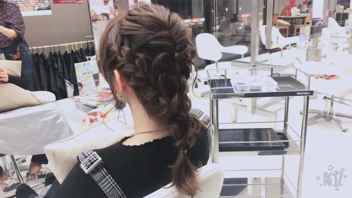 ヘアアレンジ ヘアセット 駅チカ【ali'i】 アリイ花崎友美☘のヘアスタイル