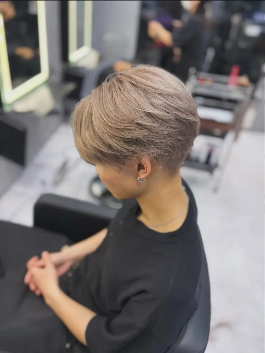 カラー メンズ カット ヘアカラー 山田 瑛司のヘアスタイル