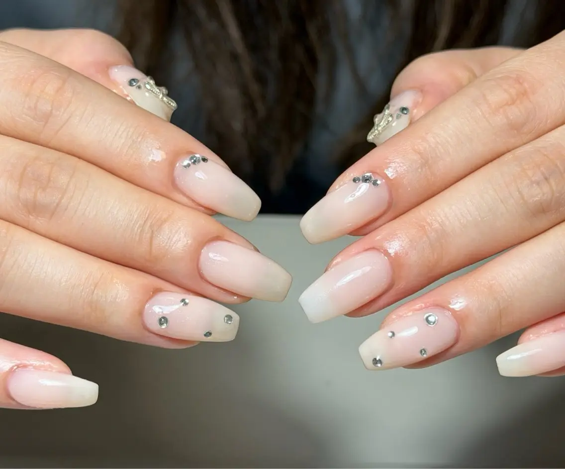 ネイル ハンドネイル ハンドケア 🍑 momo_nailのネイルデザイン