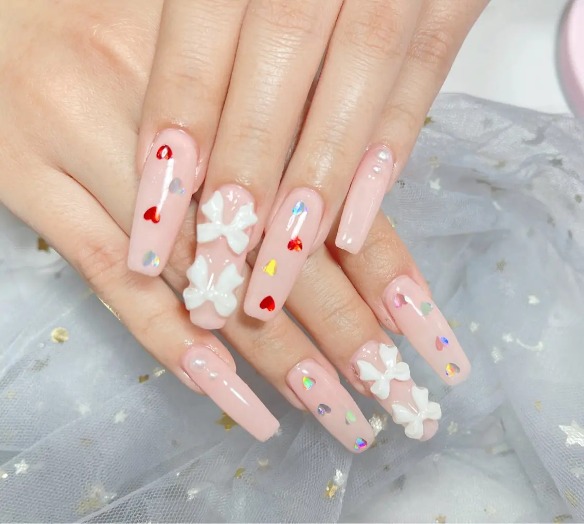 ネイル 🎀ネイルサロン エクラYUI🎀のネイルデザイン