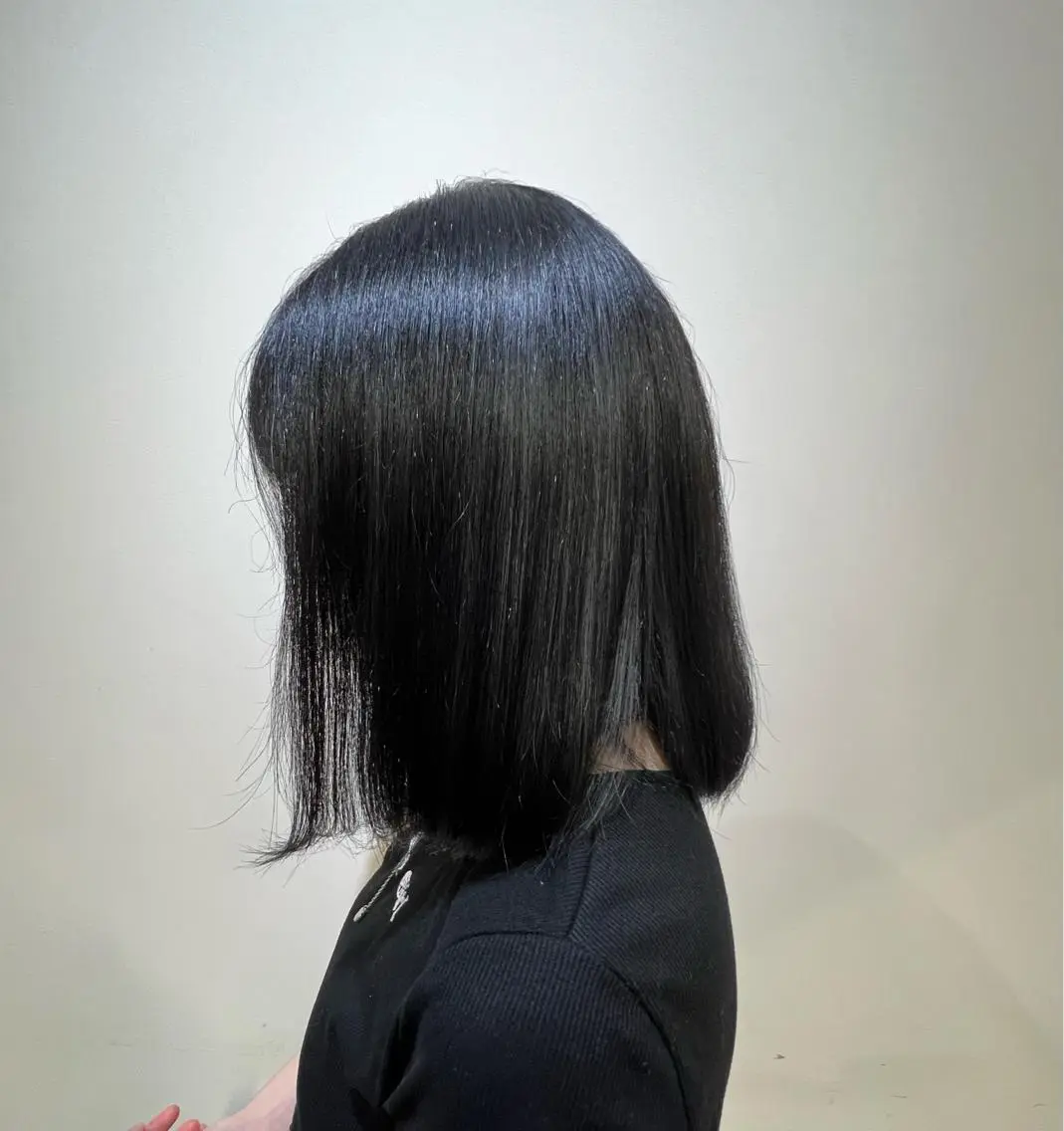ミディアム miku 三ノ輪のヘアスタイル