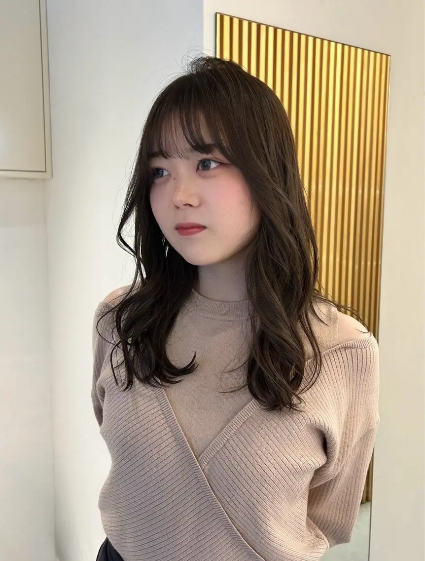ロング カラー カット トリートメント Nana/透けカラー ×似合わせカットのヘアスタイル