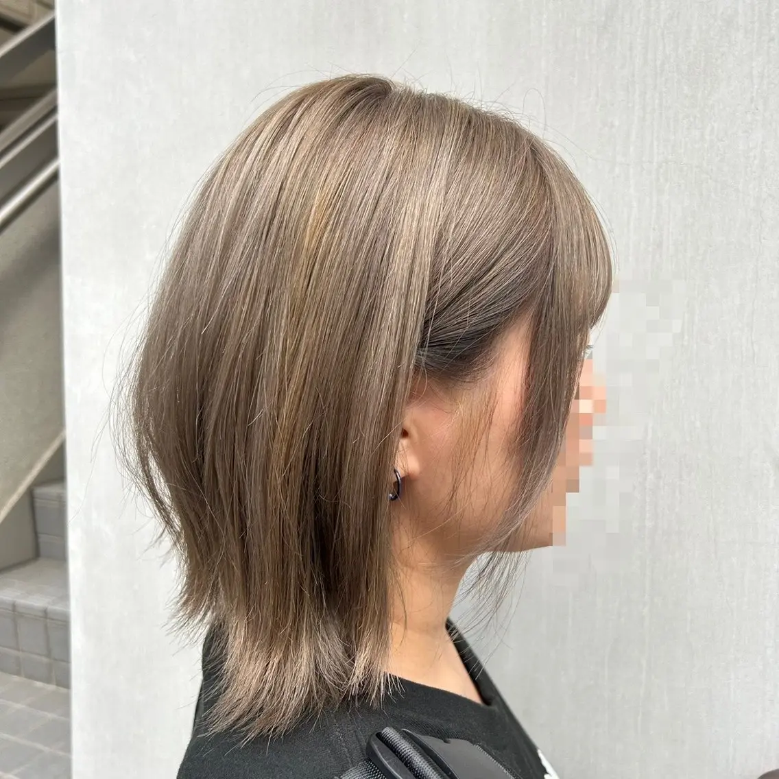 ショート カラー 若狭 彩花のヘアスタイル