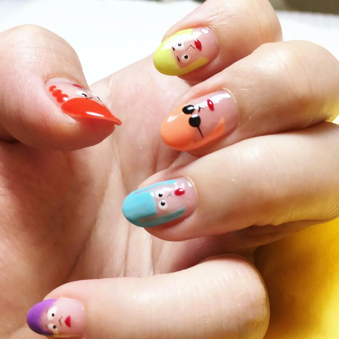 ネイル ジェルネイル ハンドネイル Nail salon viewt55☺︎のネイルデザイン