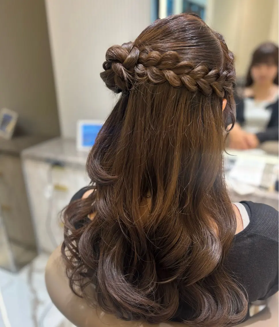 ヘアアレンジ ヘアセット 可愛い製造機🎀 ヘアメイクMoriのヘアスタイル