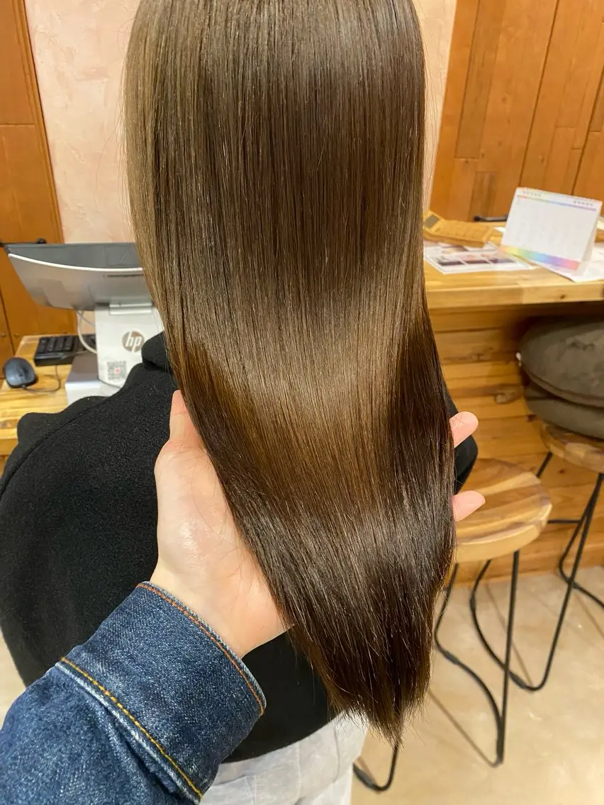 ロング カラー カット ヘアカラー 髪質改善 🧶小林賢人のヘアスタイル