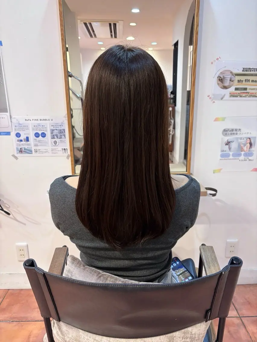 セミロング カラー 板井 渚月のヘアスタイル