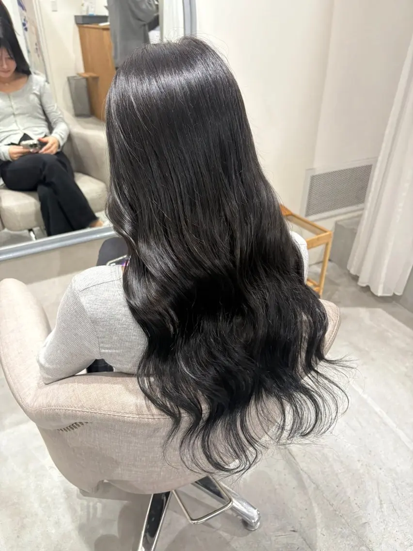 ロング 髪質改善×韓国艶髪 カラー ヒナタ🍒のヘアスタイル