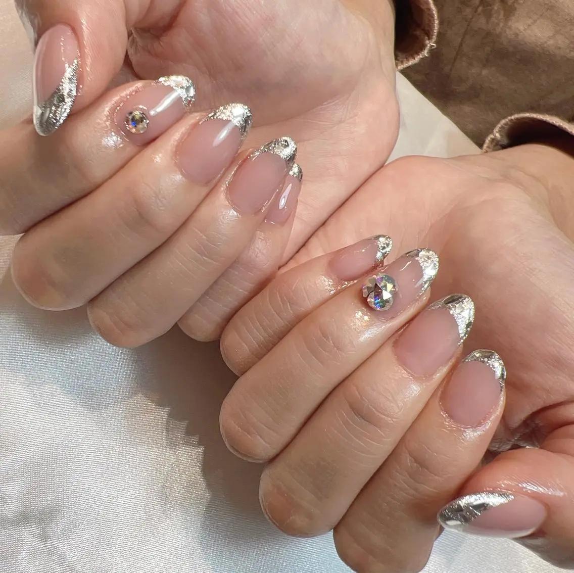 ネイル フレンチネイル ジェルネイル ハンドネイル bijou nails 蓮のネイルデザイン