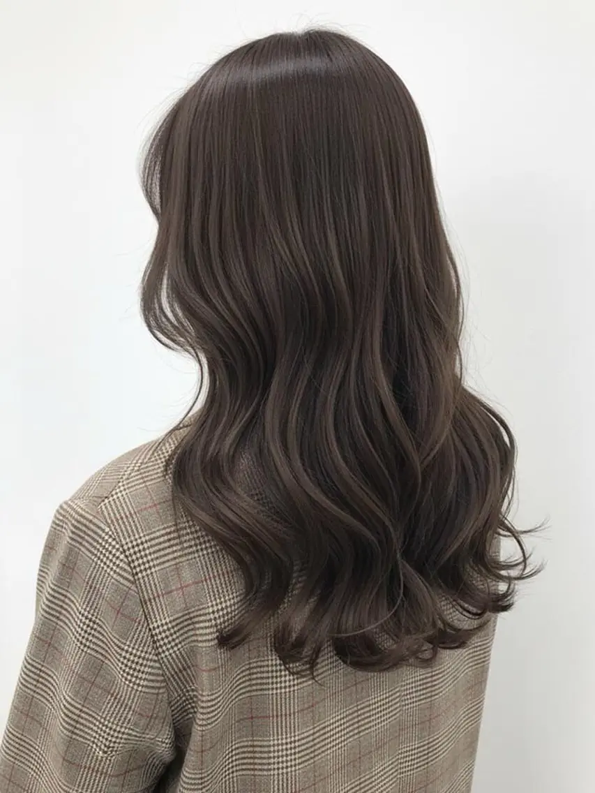 ロング MOLLA ✂️辻桃加のヘアスタイル