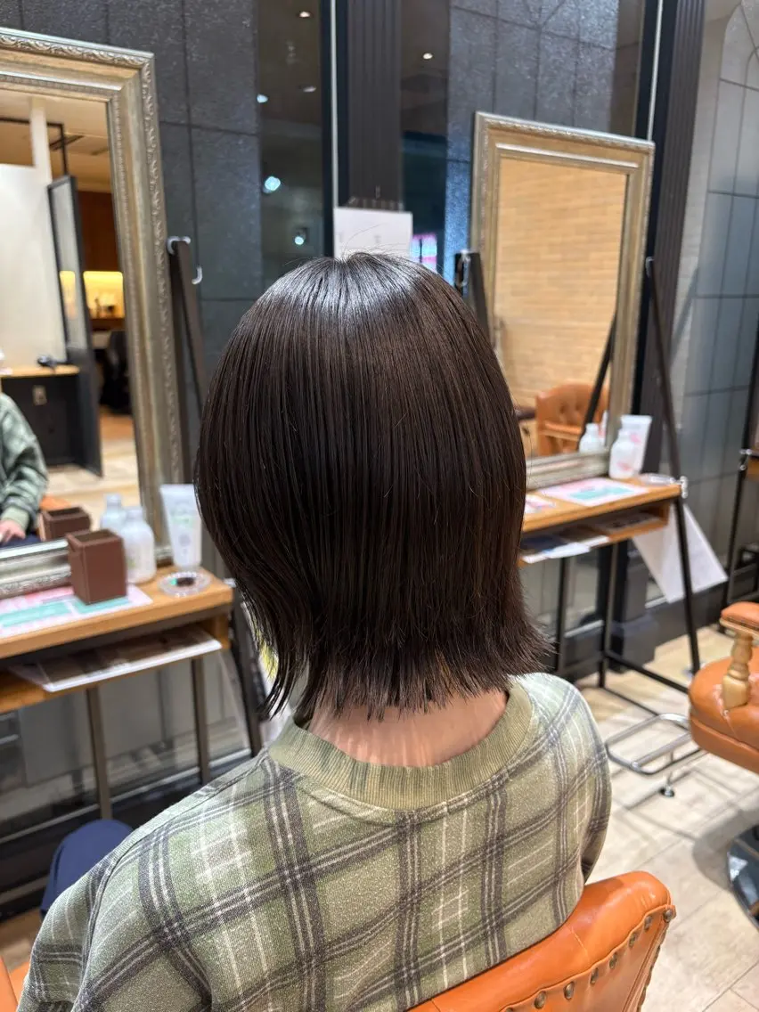 ミディアム カット トリートメント しおり🍬 KOKORO🤍のヘアスタイル