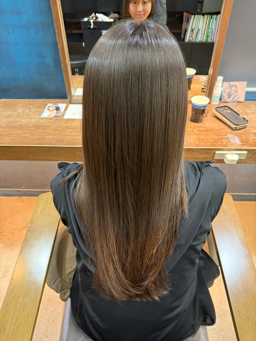 セミロング 髪質改善 トリートメント 雨宮 雅竜のヘアスタイル