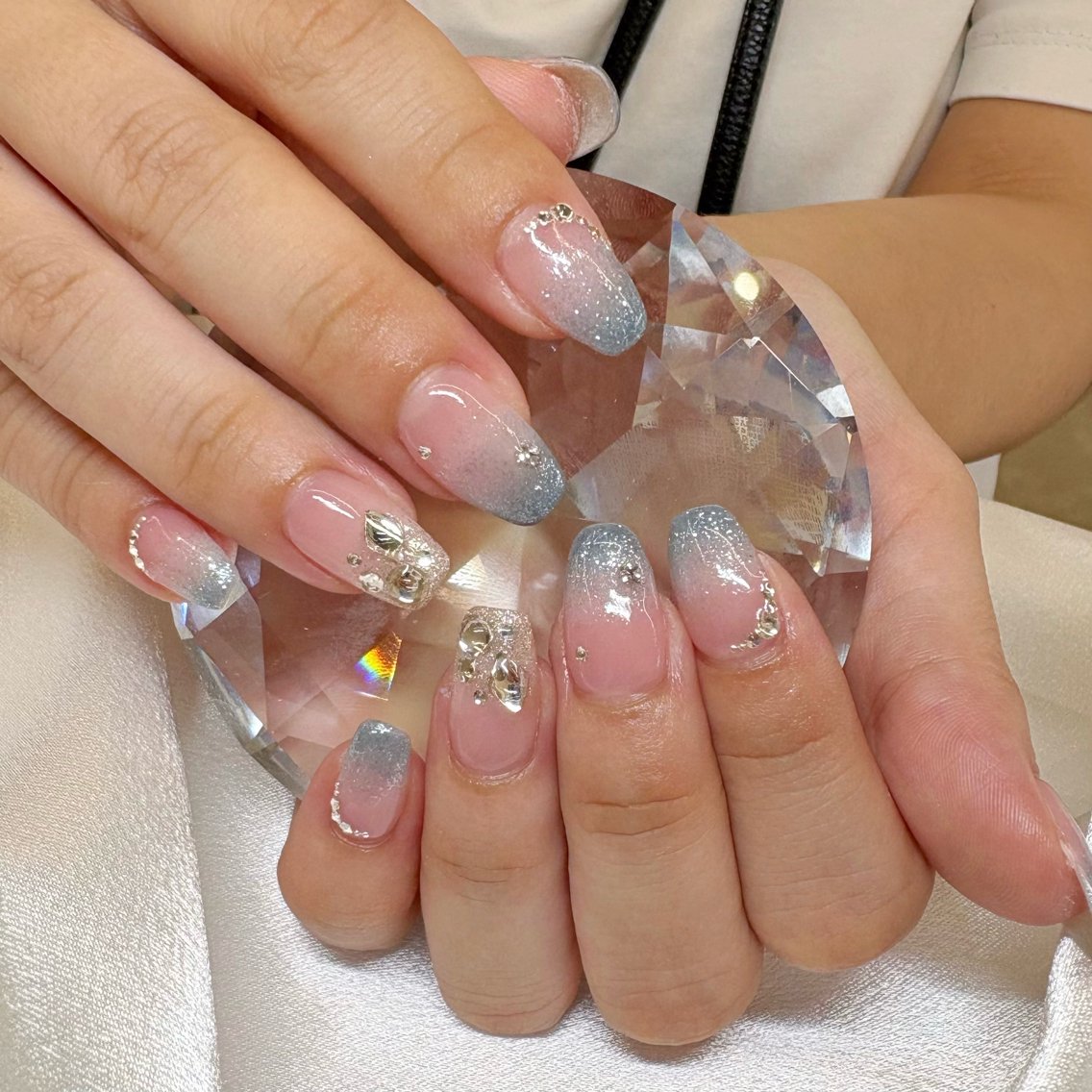 ネイル 持ち込み Ayu ꕤ︎︎。°⋆のネイルデザイン
