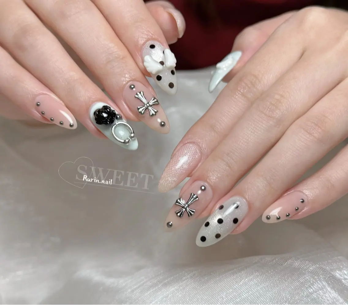 ネイル ハンドネイル ルリン サロン💅のネイルデザイン