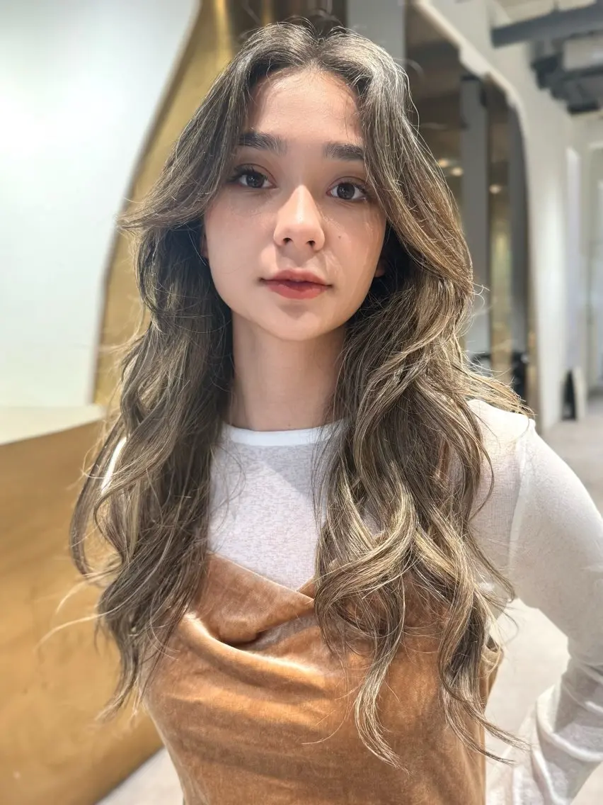 ロング カラー カット ヘアカラー トリートメント ☀️海外レイヤー 🇺🇸/ヒナコのヘアスタイル