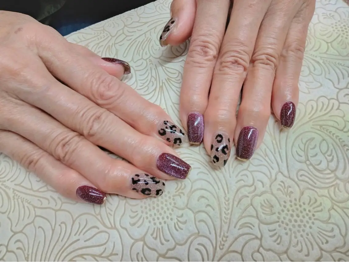 ネイル フラワーネイル precious nail roomのネイルデザイン