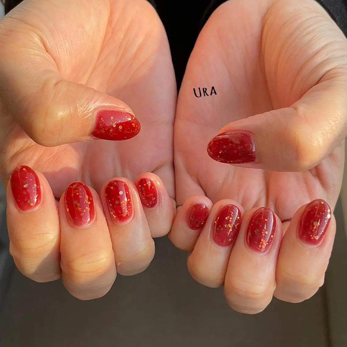 ネイル UrakoNail 《nail》のネイルデザイン