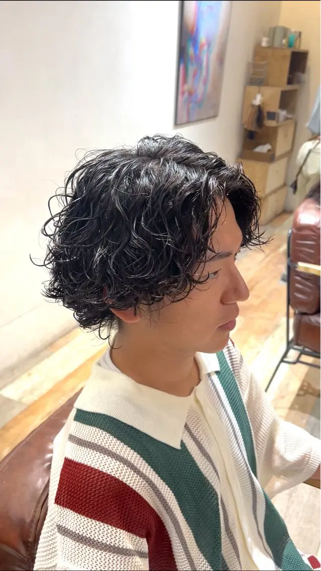 メンズカット+抜け感とラフさが絶妙◎サーフカールで爽やかおしゃれ髪🌊🧑🦱🧑🦱🧑🦱の写真