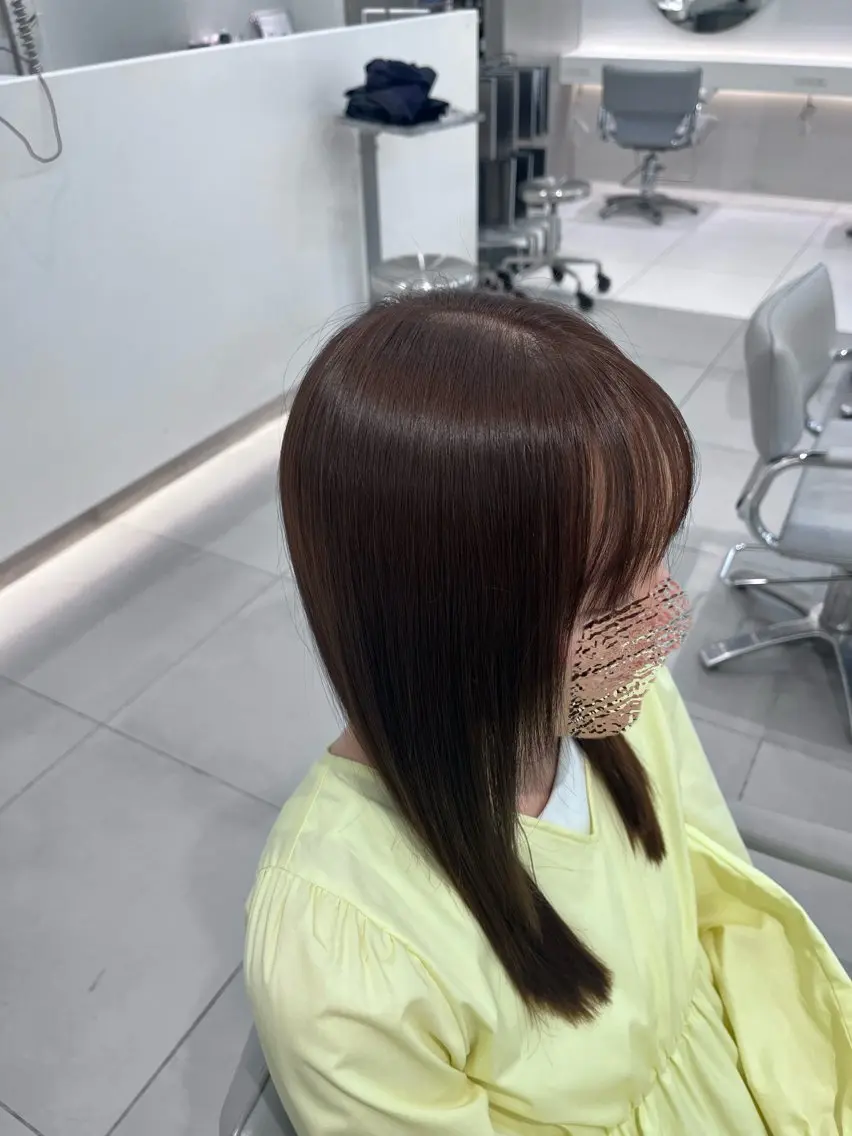 セミロング カラー ヘアカラー 高光汰一 / 新宿三丁目美容師のヘアスタイル