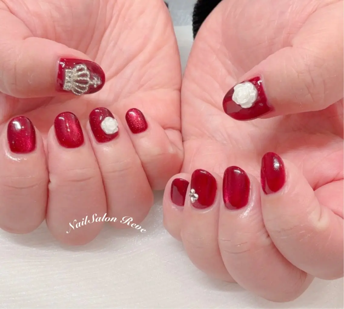 ネイル マグネットネイル ハンドネイル NailSalon Reveのネイルデザイン